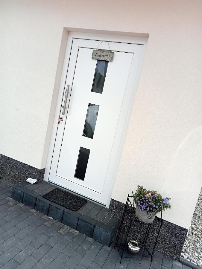Ferienzimmer Waldzauber Borkwalde エクステリア 写真
